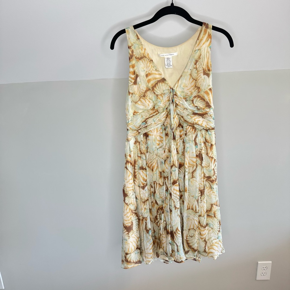Diane von Furstenberg 100% silk Floral Midi Wrap Dress Women’s 12